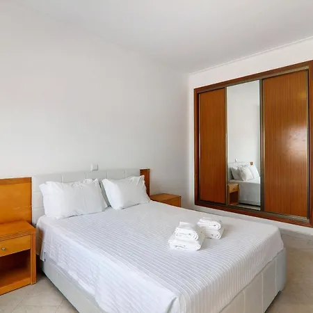 Aldeia Da Gale T1 827 *